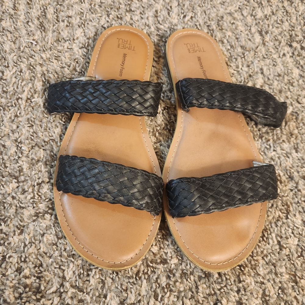 Time and Tru Black and Tan Braided Sandals